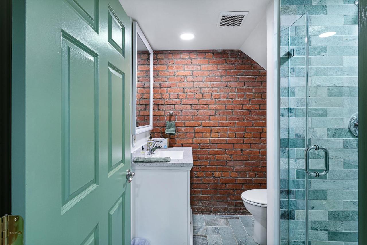 Private Loft Carriage House Walk Score 95 Alexandria Exterior foto